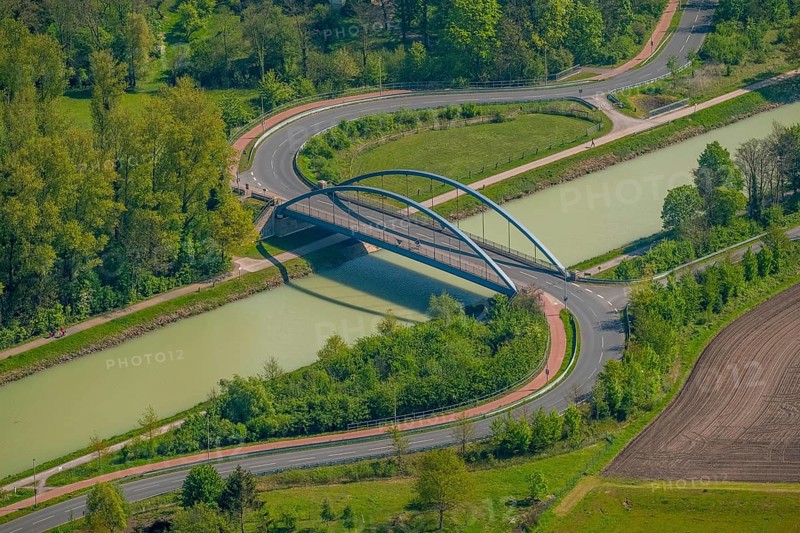 Canal bridge Alter Uentroper Weg