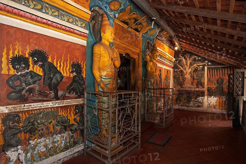 Buddha statues