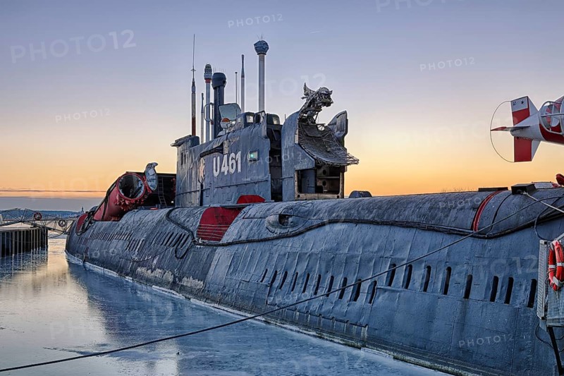 Submarine