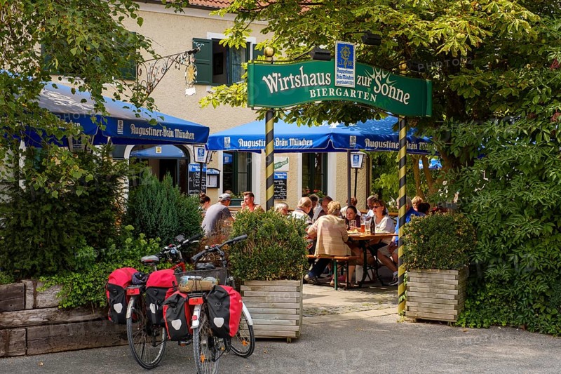 Tavern with Beer garden