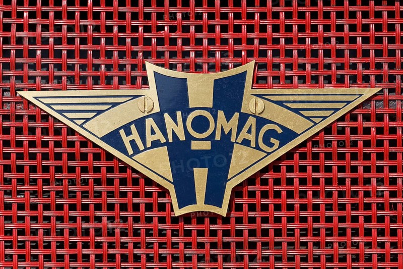 Hanomag RL 20 from 1939 with Hanomag Diesel brand emblem
