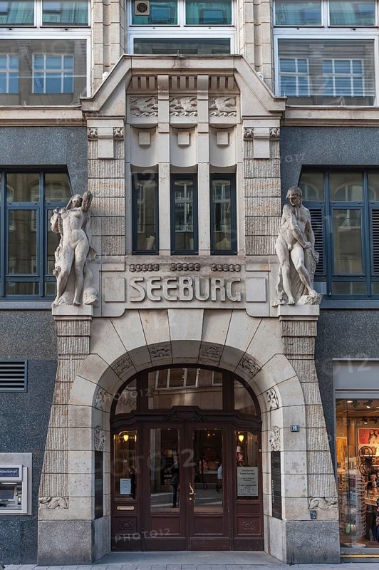 Portal Kontor building Seeburg