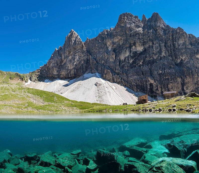 South Tyrolean Tribulaunhutte at lake