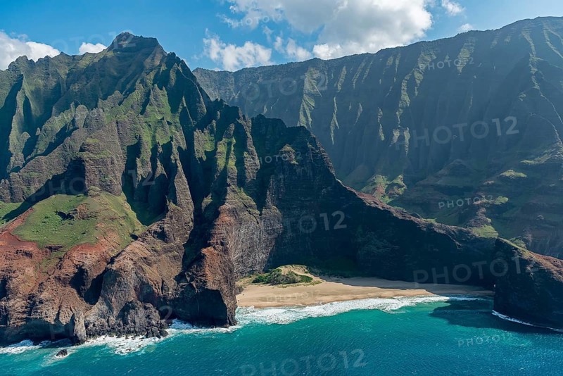 Rugged Na Pali coast