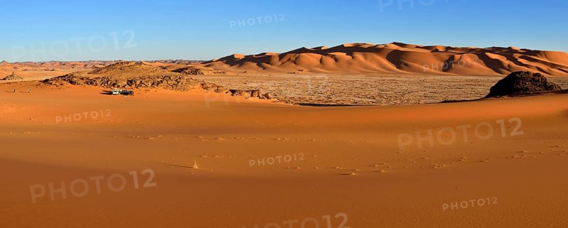 Sanddunes at In Tehak