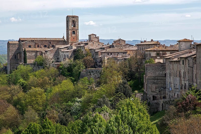 Houses of the upper town of Colle Alta Church Concattedrale dei Santi Alberto e Marziale