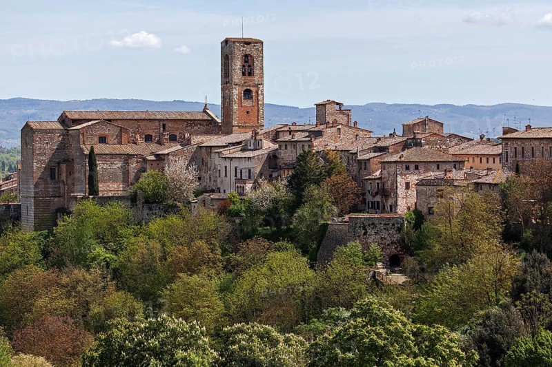 Houses of the upper town of Colle Alta Church Concattedrale dei Santi Alberto e Marziale