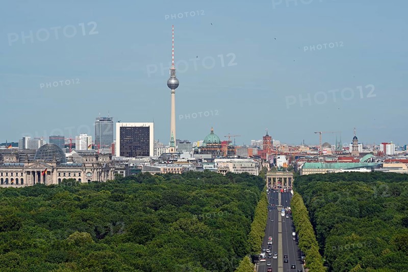 View from Victory Column to Strasse des 17. Juni