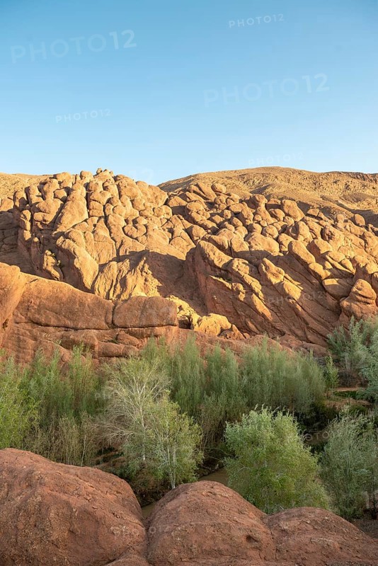 Pattes Des Singes Rock Formation