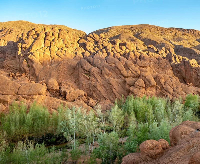 Pattes Des Singes Rock Formation