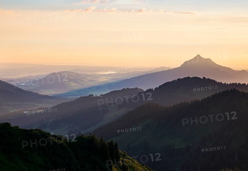 View from Riedberger Horn to Grunten