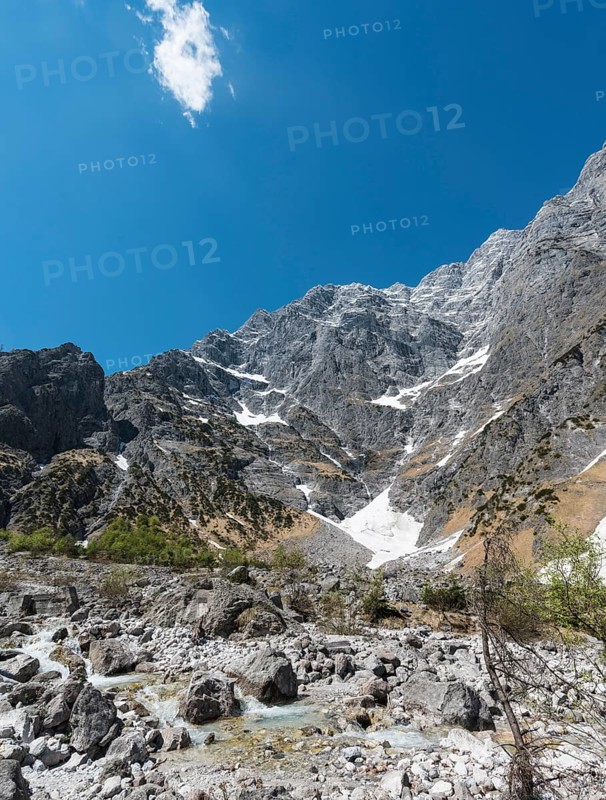 German Alps deepest snowfield