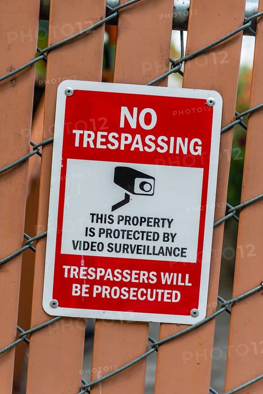 Sign No Trespassing