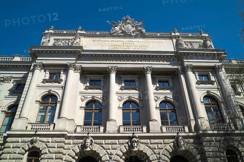 Universitatsbibliothek