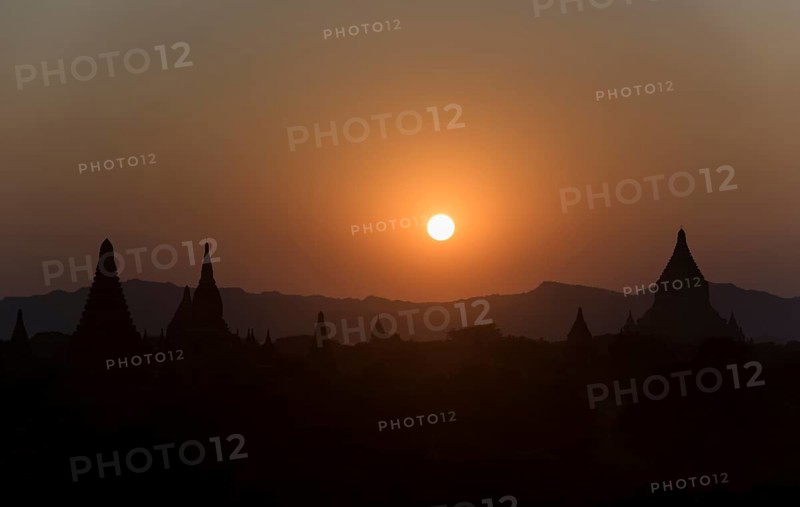 Sunset over Old Bagan