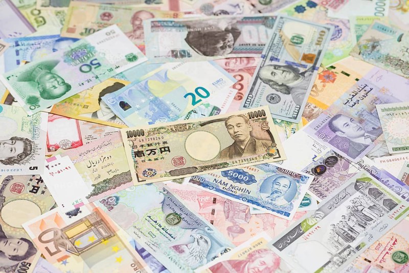 International banknotes