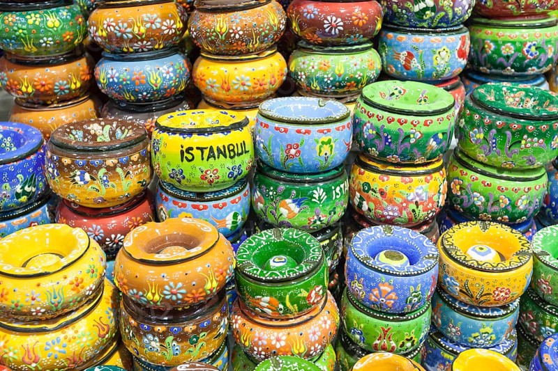 Painted ceramics inside the Grand Bazaar