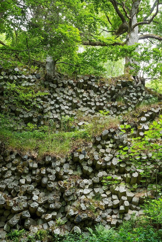 Basalt prisms