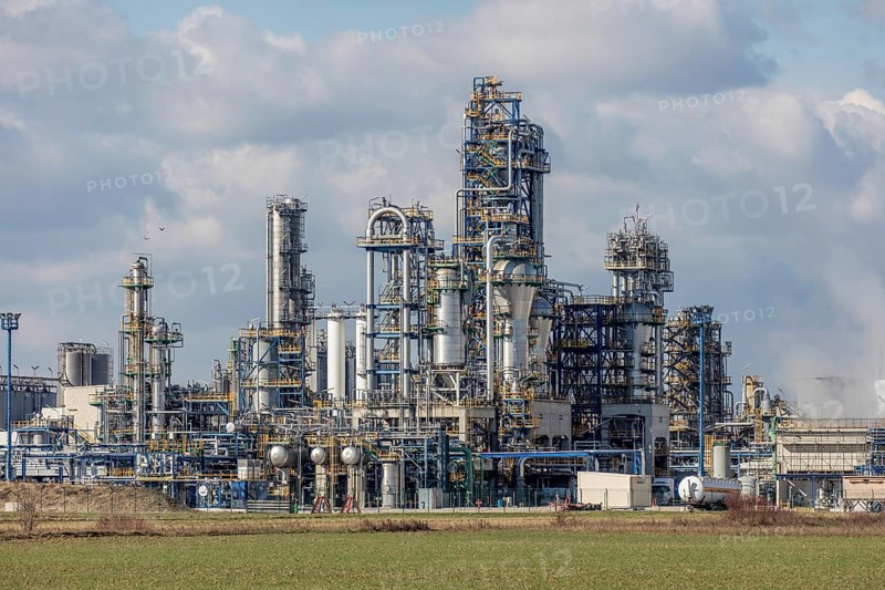Chemical plant for plastics production