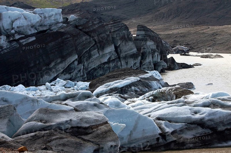 Glacier snout