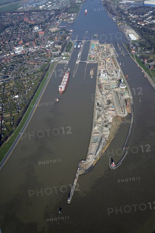 Brunsbuttel Lock