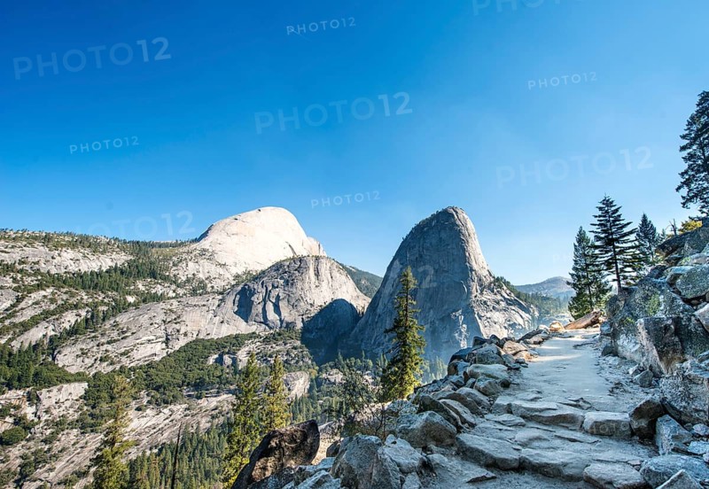 Trail to Glacier Point