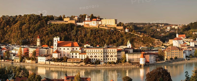 View over the Inn to St.Stephan's Cathedral and Veste Oberhaus