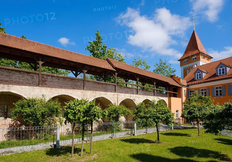 Stork tower and city wall
