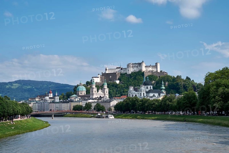 View over the Salzach to the old town and Hohensalzburg Castle