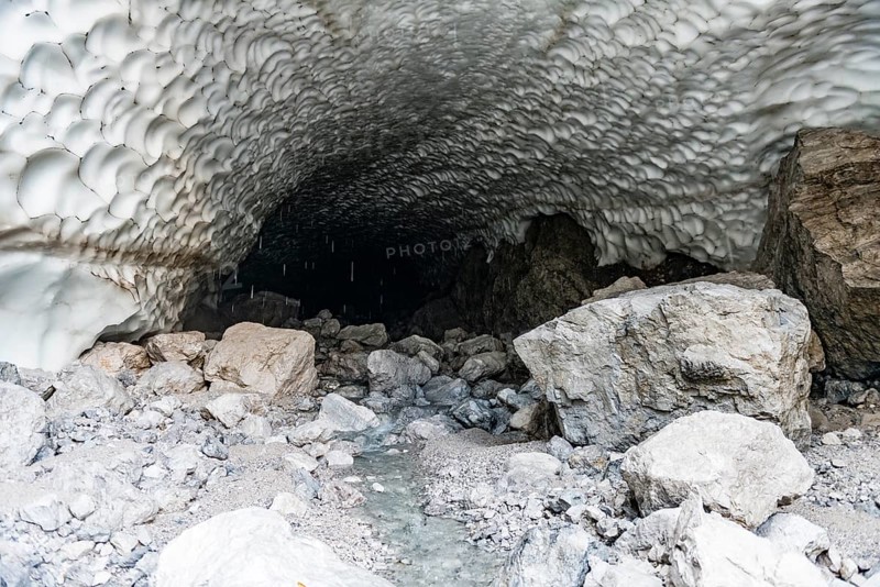 Ice chapel