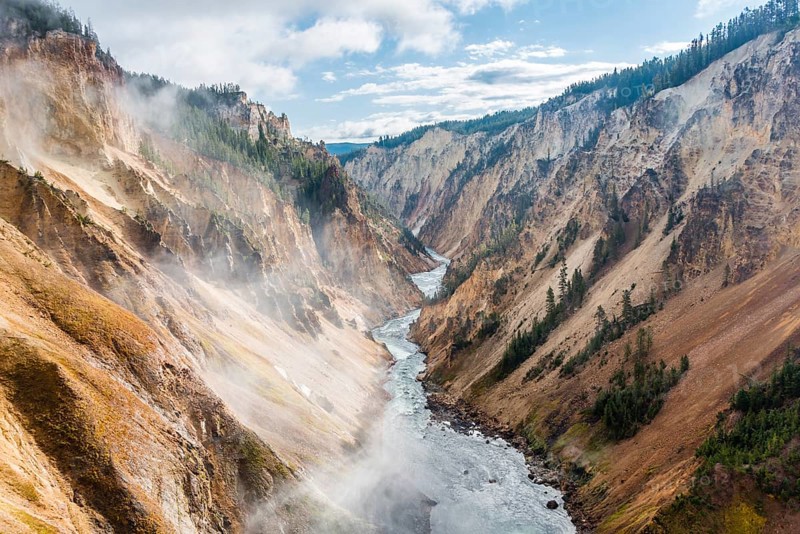 Yellowstone River flows through Gorge