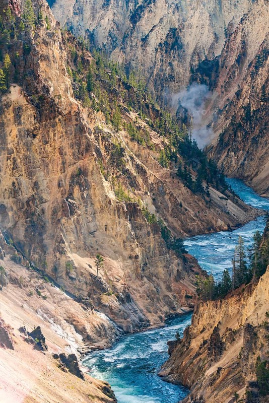 Yellowstone River flows through Gorge