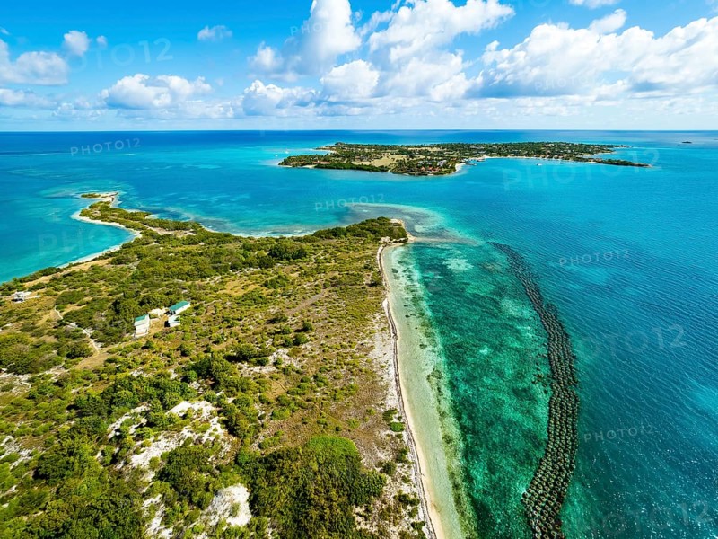 Maiden Island with fish traps