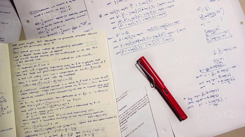 Fountain pen on lecture notes and exercises