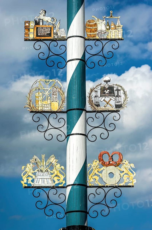 Maypole