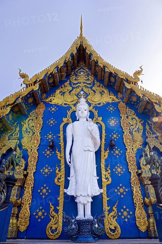 White Buddha statue at Wat Rong Seur Ten