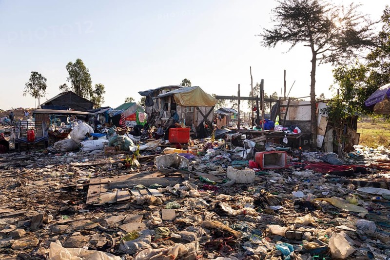 Huts at the garbage dump