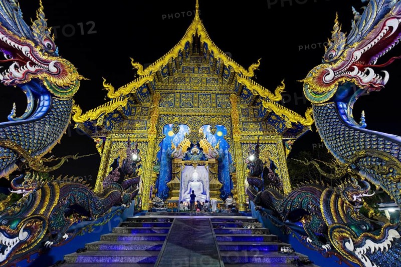 Naga Figures at the entrance of Wat Rong Seur Ten