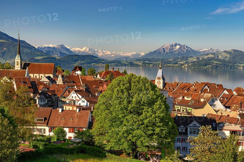 View of the town with Zytturm tower and church