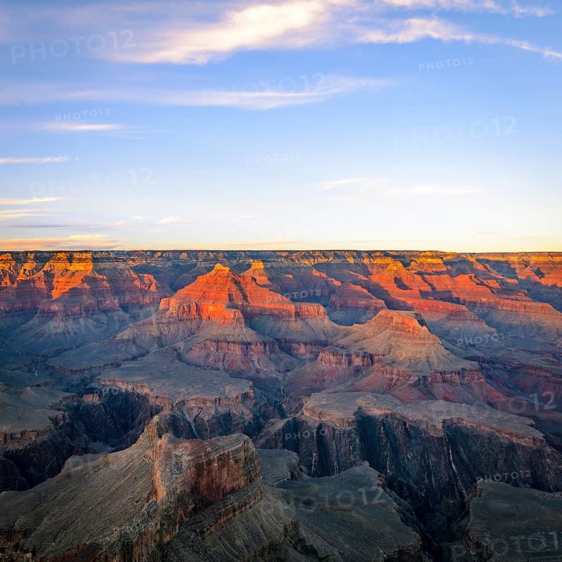 Gorge of the Grand Canyon at sunset