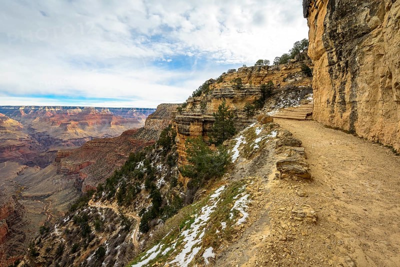 Hiking trail down into the Grand Canyon