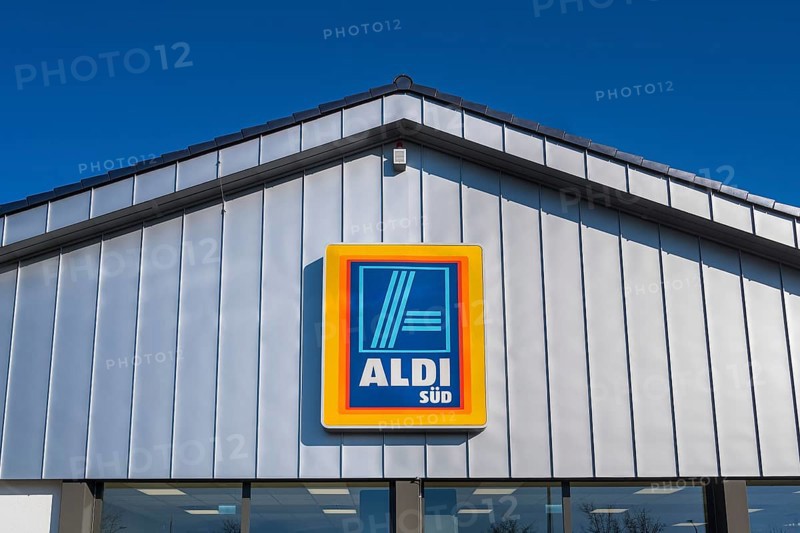 Aldi-Sud logo at the supermarket