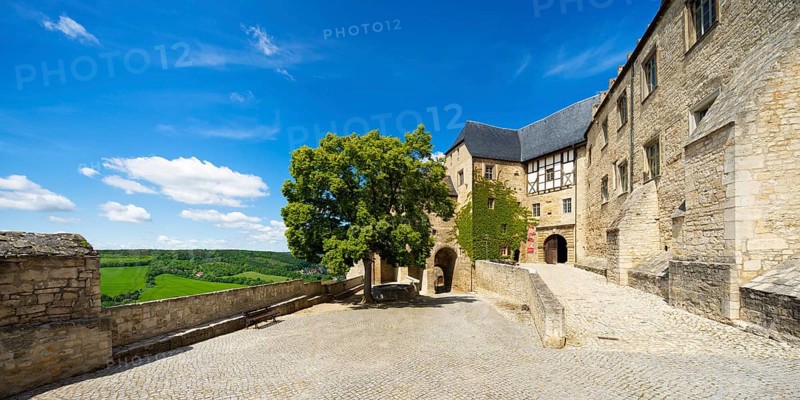 Castle Neuenburg