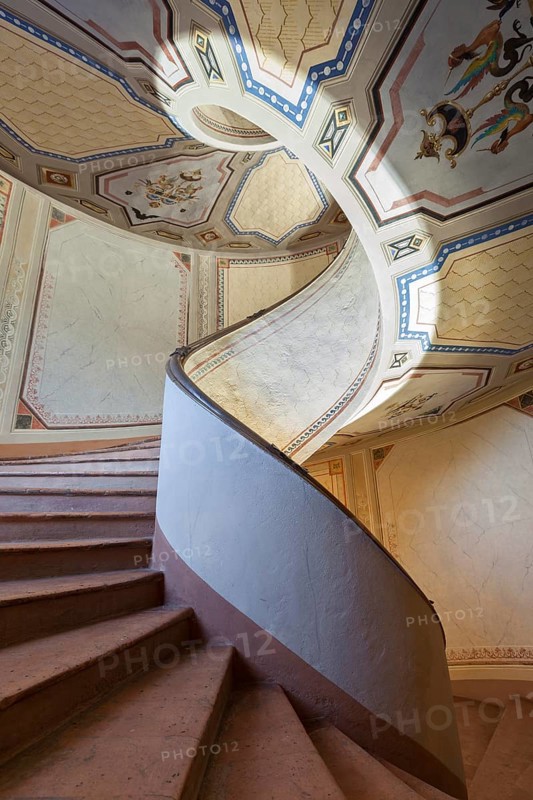 Winding staircase