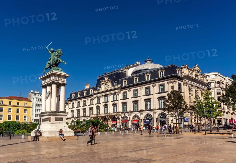 Statue of Vercingetorix, Place de Jaude, Clermont Ferrand