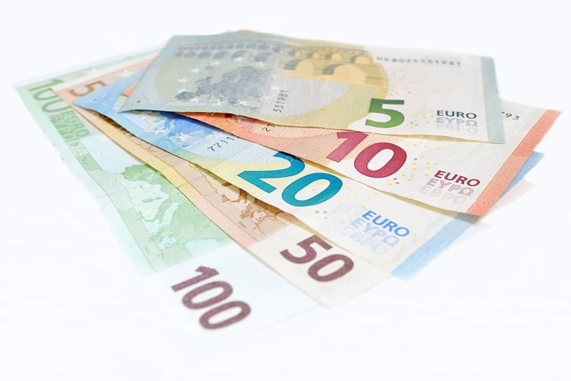Various euro banknotes