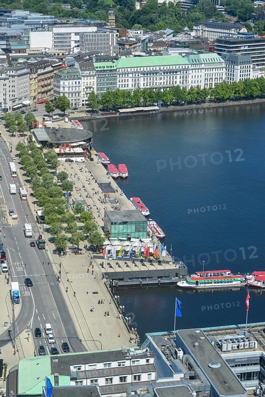 Jungfernstieg on the Inner Alster Lake