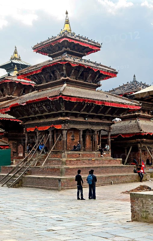 Earthquake-damaged temple on Hanumandhoka Durbar Square