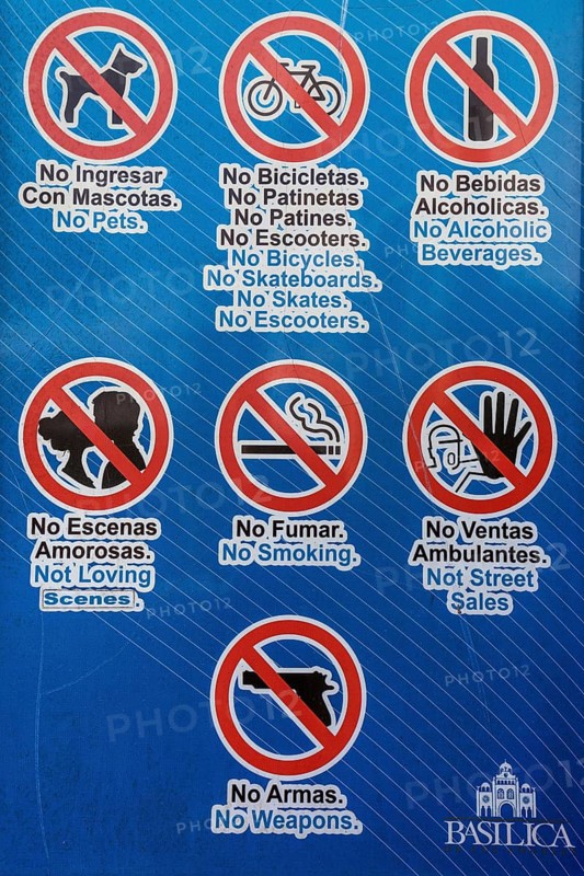 Prohibition sign at the entrance of the cathedral