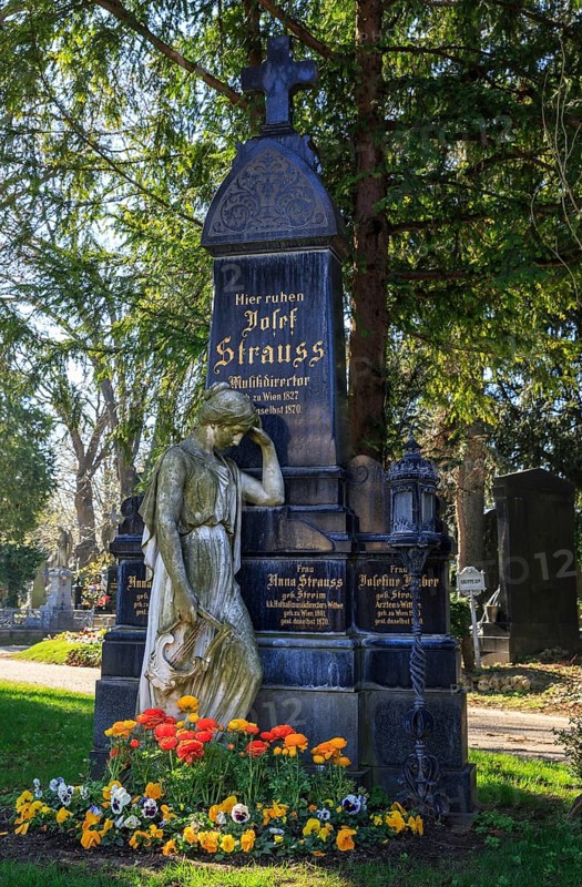 Grave of Josef Strauss